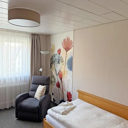 Kur- Und Wellnesshotel Foerch מלון 4*