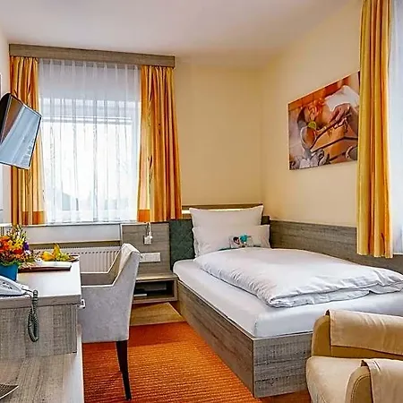 Kur- Und Wellnesshotel Forch 4*