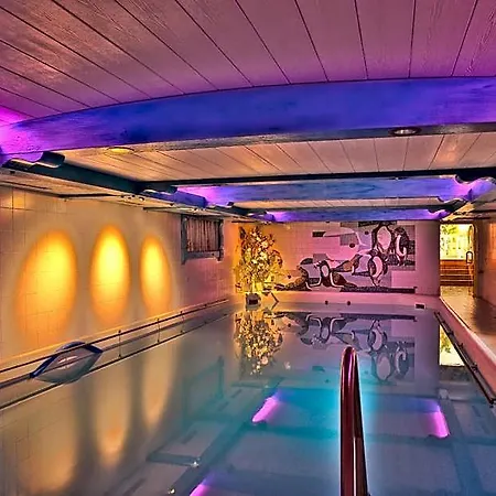 Kur- Und Wellnesshotel Forch Отель 4*
